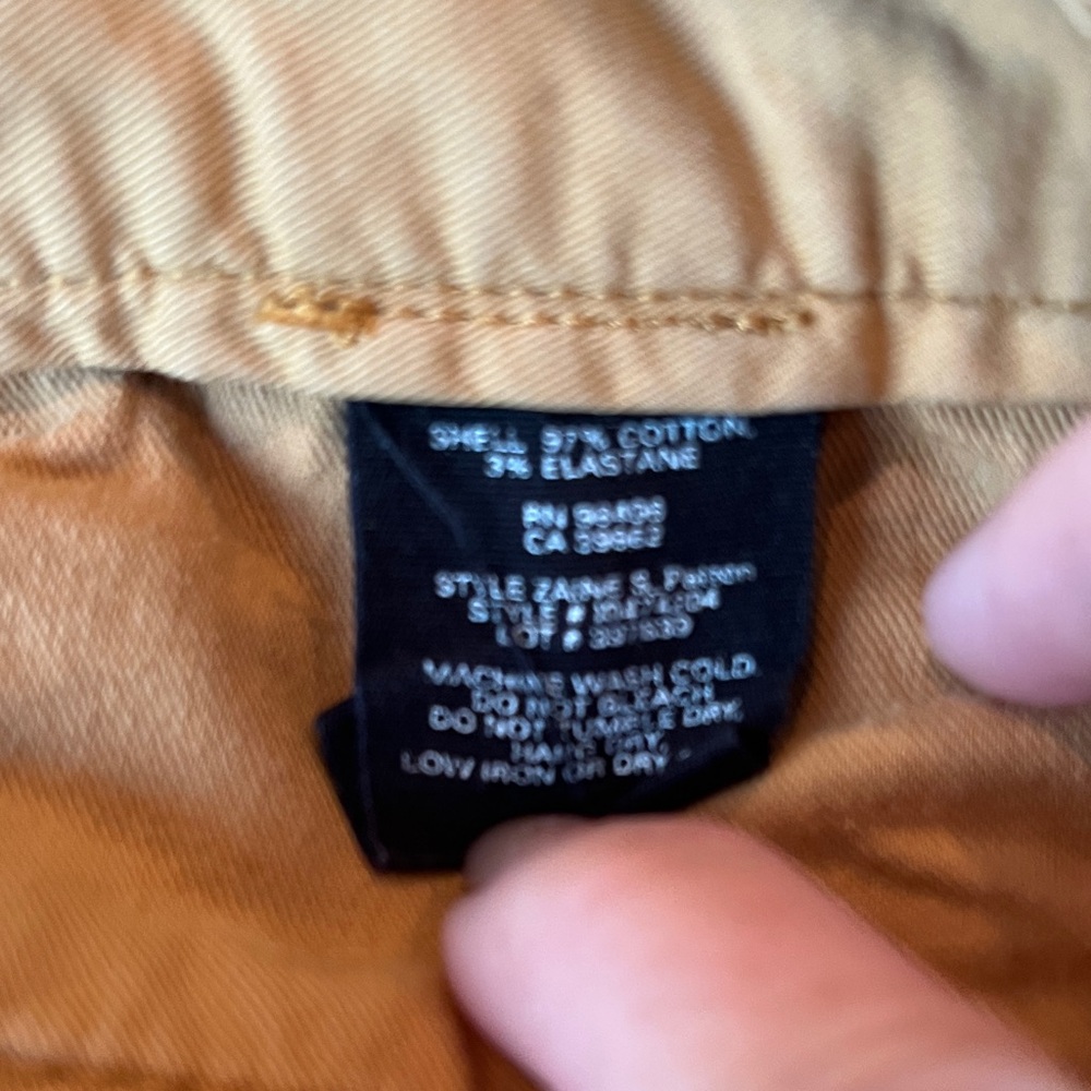 Theory Men's Tan Shorts - Picture 5 of 5